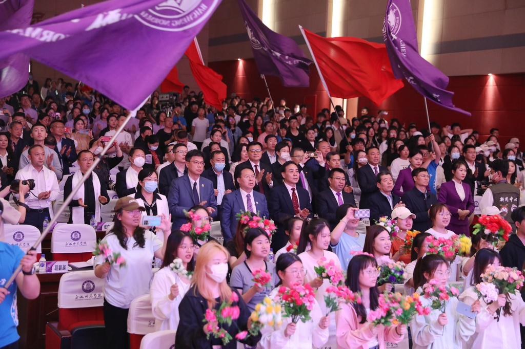 1W8A4284_副本.jpg 1W8A4284_副本.jpg
